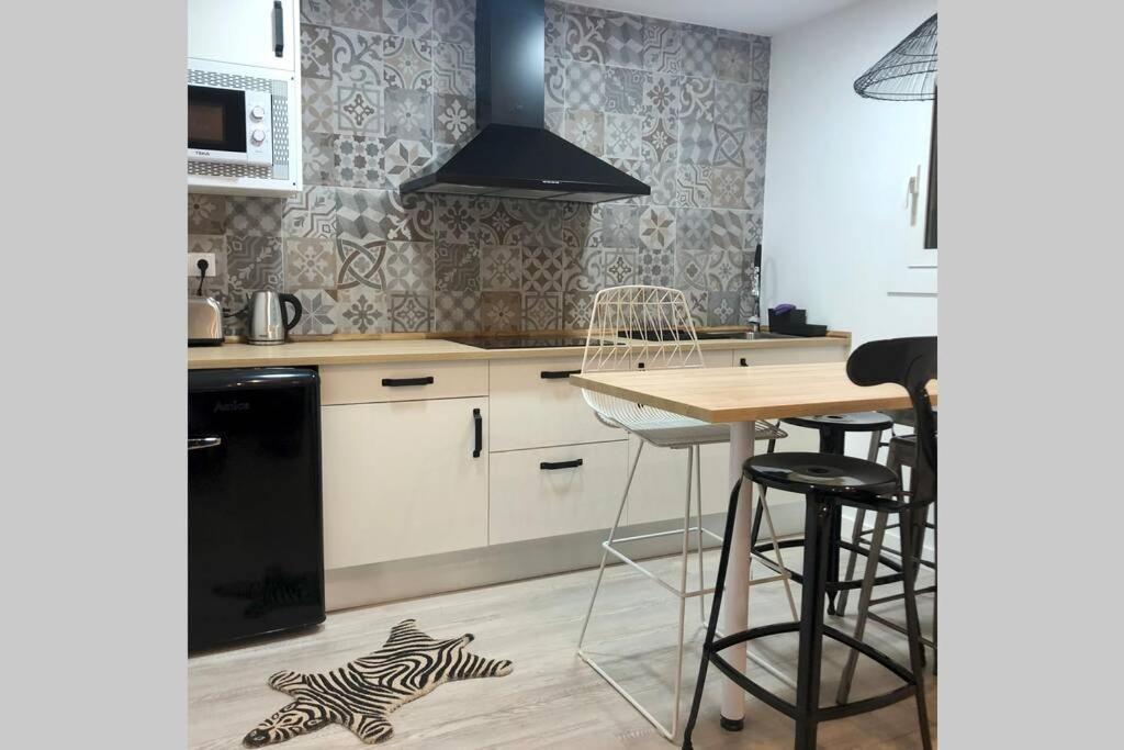 Apartmán M5 Cool Terrace. Metro 1 Min. Center 15' By Metro Esplugues de Llobregat Exteriér fotografie